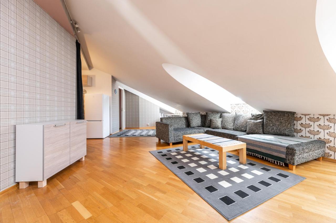 Dictumfactum 2bedroom Apartment